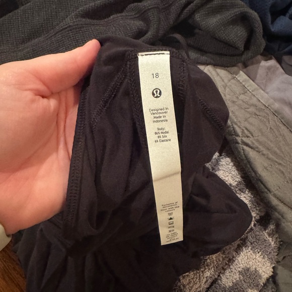 Lululemon modal silk tie tank - 18 black - Picture 5 of 6